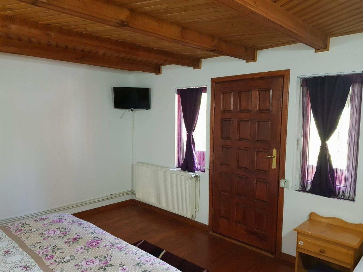 Casa Colt De Rai Villa Brezoi Ngoại thất bức ảnh